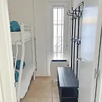 Puro Centro. 500m Del Mar. A/c Appartamento