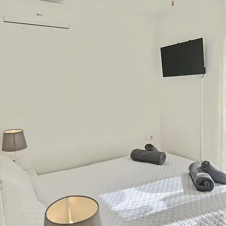 Puro Centro. 500m Del Mar. A/c Apartamento