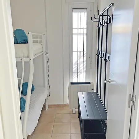 Puro Centro. 500m Del Mar. A/c Apartamento