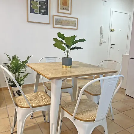 Puro Centro. 500m Del Mar. A/c Apartamento Alicante