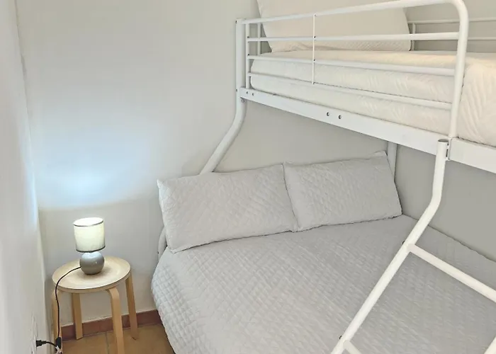 Puro Centro. 500m Del Mar. A/c Apartment Alicante
