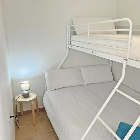 Puro Centro. 500m Del Mar. A/c Apartment Alicante